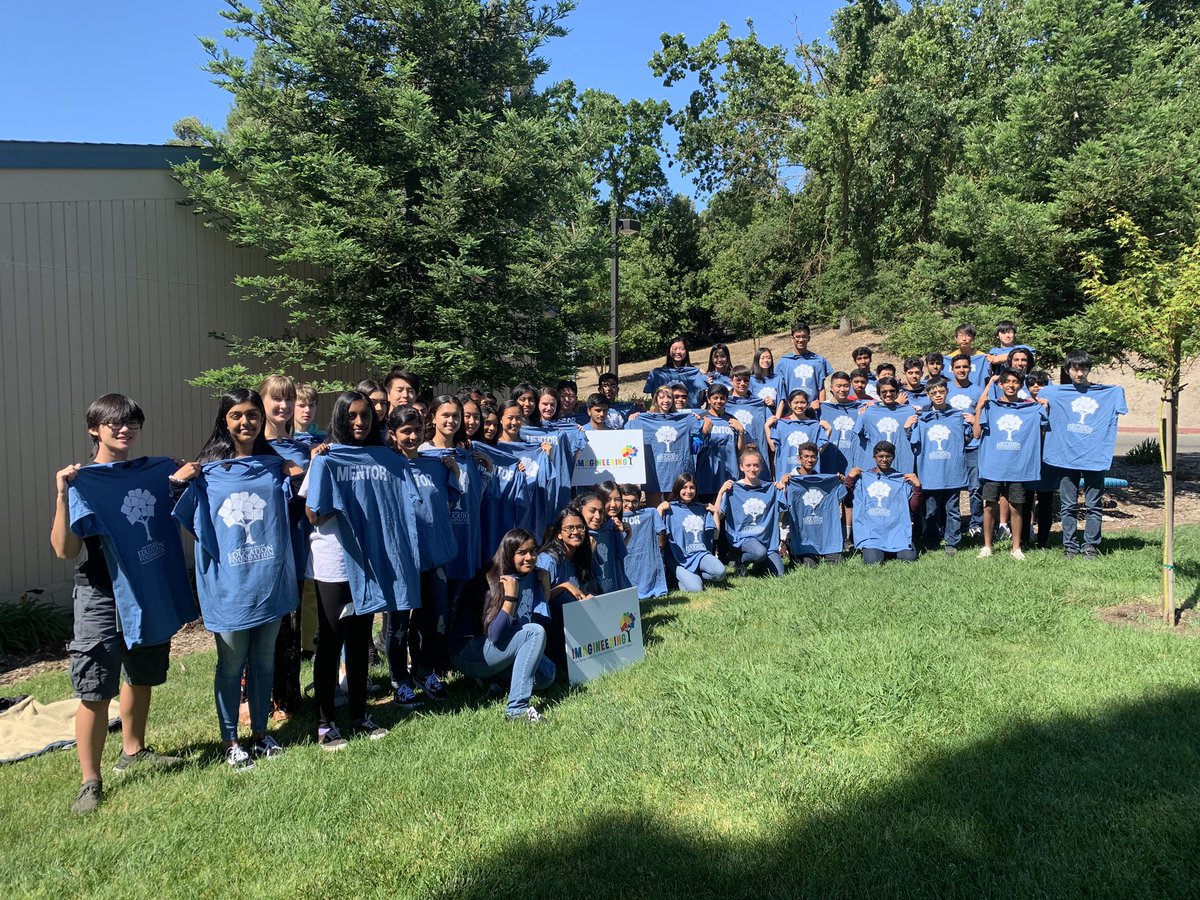 srvef_Imagineer's tweet photo. Our @SRVEForg high school mentors finished their 2nd training today!  Ready for our #SummerImagineering2019 program that starts Monday, June 10th @GaleRanchMS! #mentors #leadership #nonprofit #STEM @SRVUSD1 #SummerEnrichment https://t.co/Y9iTr7p1dw