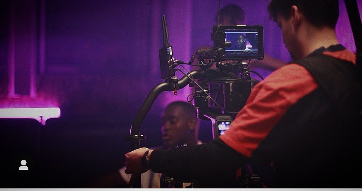 CFE_RENTAL's tweet photo. #canadafilmequipment @jonvinyl #canadafilm #CFE #camerarental #BTS #canadianartist #artist #topartist #ovo #onset #musicvideo #music #video #cinematographer #bilyykendall #cinema2020 #canadiancrew https://t.co/H0NkTuMctu