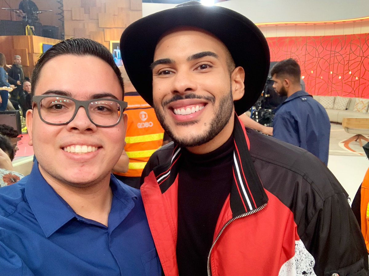 Jvfialho1's tweet image. #Encontro #Projac @RedeGlobo