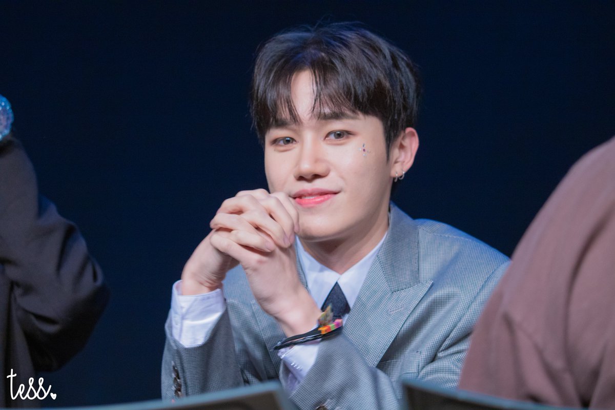 tesscosplay's tweet photo. [MASC in Curitiba (Brazil) - 190524]
Fansign

#MASC #마스크 #MASCinBrazil #MASCnoBrazil #MASCemCuritiba #Moonbong #문봉 https://t.co/6GdgCcNZtT
