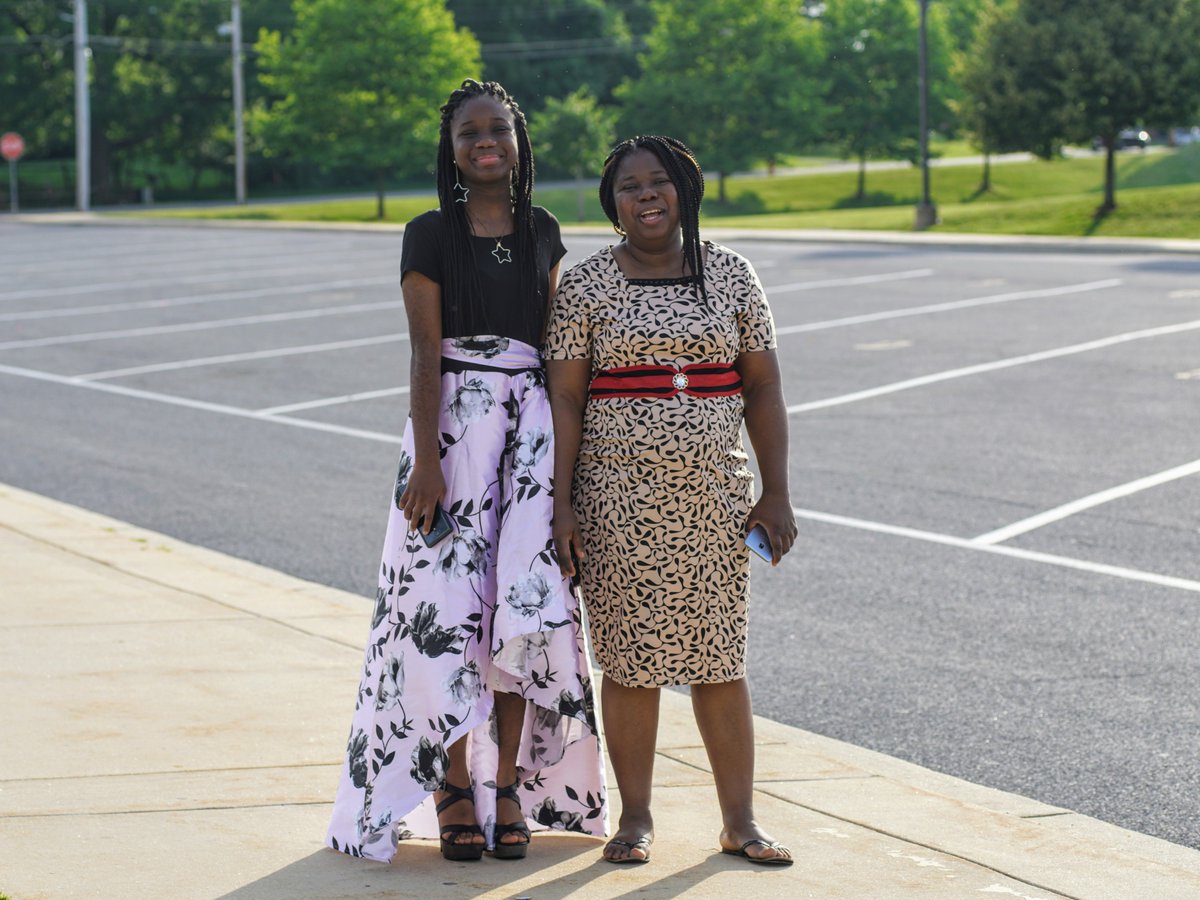 danielroz's tweet photo. The Grade 8 Dance is underway tonight @windsormillms #wmmslife #commitwmms (set 2) https://t.co/MJ09CvXYOE