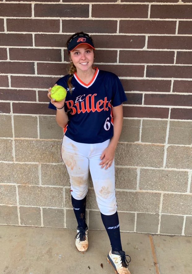 Dinger Nation Alert!  @clairecamp16 with the long ball today @ConnectSports_ Scenic City!
🧡🌀🥎 #EC4L #bulletproud 
Go Bullets and Go Claire!!!