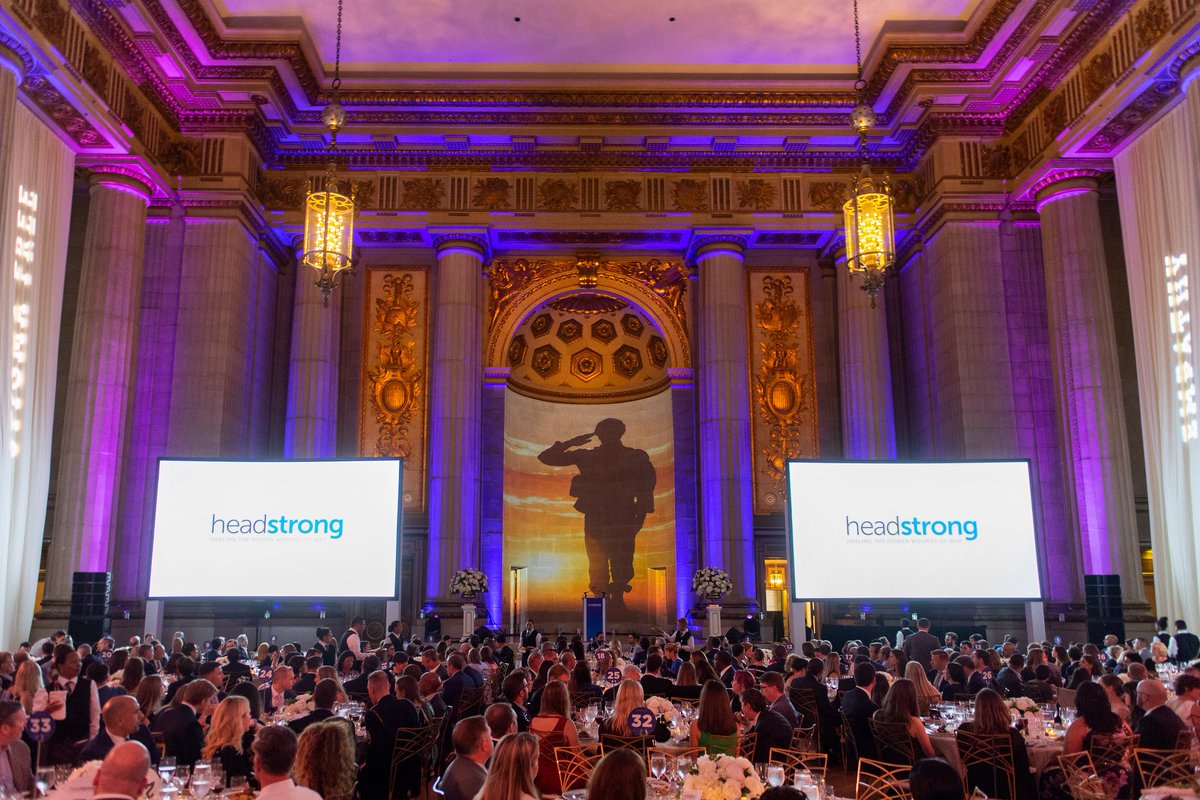 HeadstrongProj's tweet photo. Thank you to our host committee, all of our sponsors, and those that came out last night to help continue funding our mission. We can’t thank you all enough for your support &amp; commitment to funding mental health treatment for those in need!

#Veterans #MentalHealth #GetHeadstrong https://t.co/kxfPvy6pb9