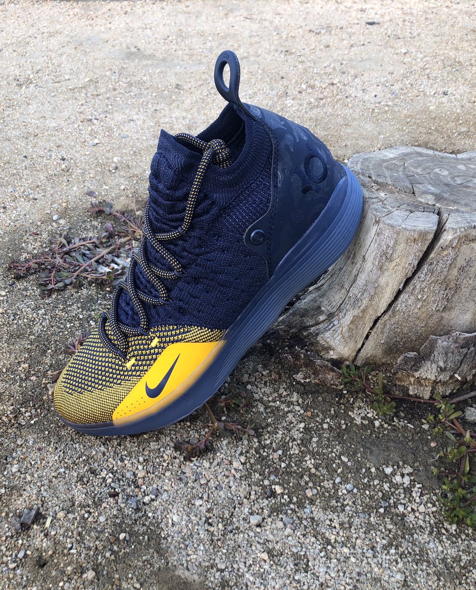 hibbettindio's tweet photo. Get Ready For The NBA Finals With The Men’s Zoom KD11 🏀 Shop Online Or In-Store Today!  #styledbyhibbett #kd11 #nike #indio #shopus #style #basketball #kevindurant #coachellavalley #shoeoftheday https://t.co/Lqb4oo9jTQ