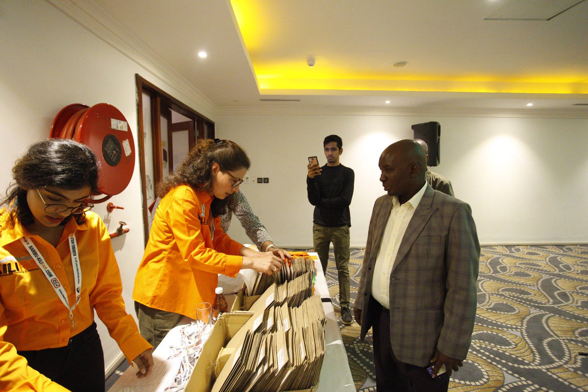 VoyagesAfriq's tweet photo. #VoyagesAfriq #KaribuKilifair2019 Ahead of the official opening of @KiliFairMoshi Buyers cocktail reception was held at the #FourPointsArusha for organisers to brief international buyers and media about the order of this year's event. @whthome @CharlieBeau https://t.co/vIjhLzXrqg