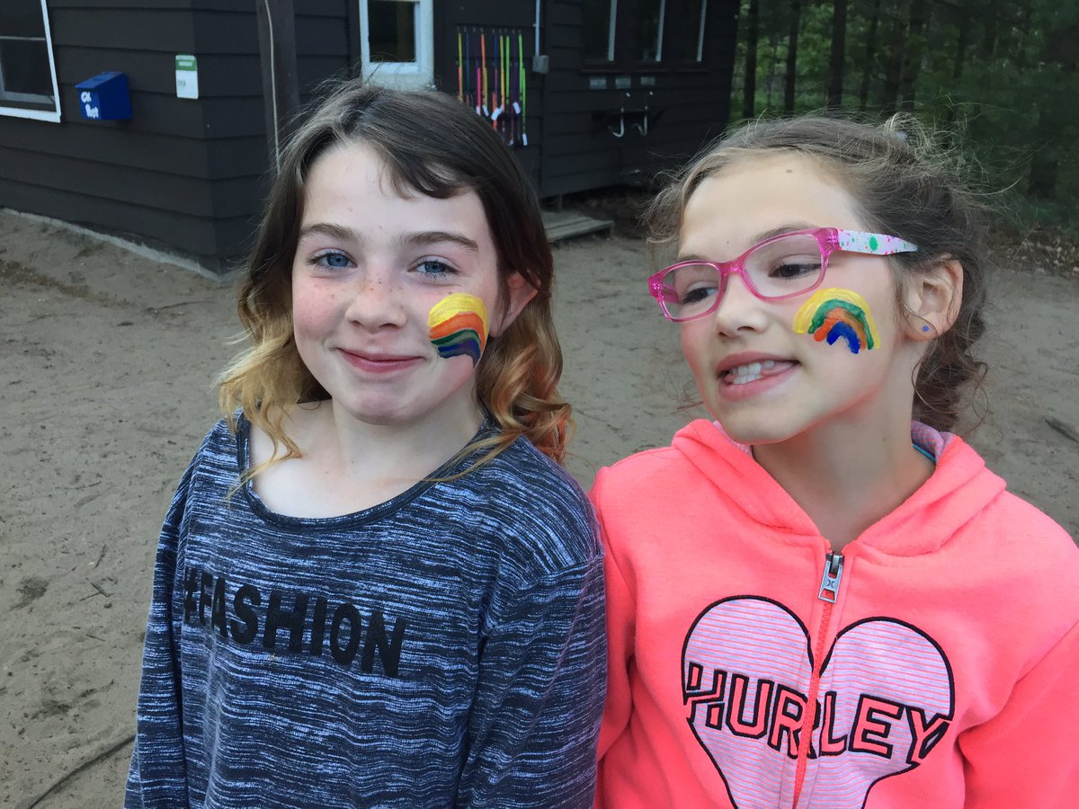 BBNevison's tweet photo. Carnival activities. https://t.co/ygdwDLJno3