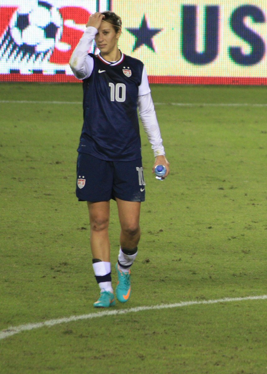 Michaelcx's tweet image. Watching the replay of #FIFAWWC 2015 final on @FS1, when @CarliLloyd did Carli things (so good!), reminded me of her 1st appearance at @BBVACompassStdm. 

12/11/12 practice and 
12/12/12 game v China.

#uswnt #cl10