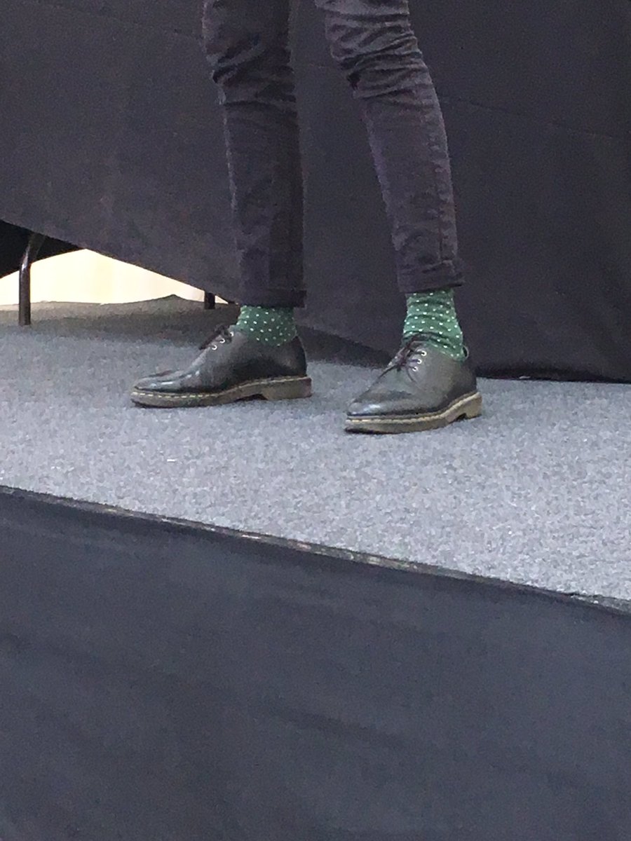ShaimaaElbana's tweet photo. Footwear #FameLabInt2019 👞 🧦 https://t.co/aZODpngy78