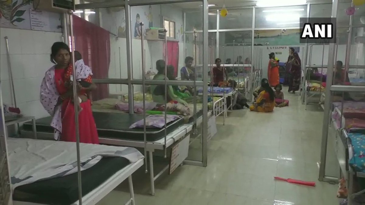 ANI's tweet photo. Madhya Pradesh: District Collector Umaria, Swarochish Somavanshi removed Air Conditioners from his chamber &amp; the office halls, &amp; got them installed in Nutrition Rehabilitation Centers of the district. https://t.co/dD3F4GQd8a