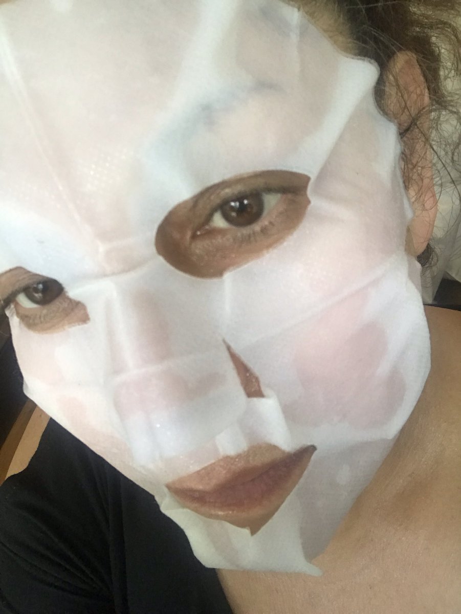 nuskinlasergirl's tweet image. Galvanic mask!!!
#beauty #skin #galvanic