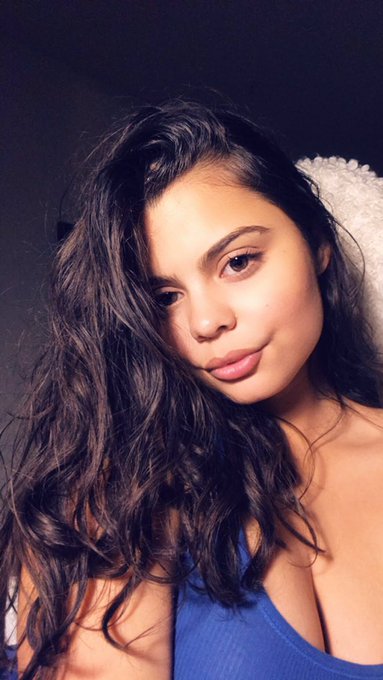 Watch ninaxcarolina's leaked NSFW photo on TwXstars