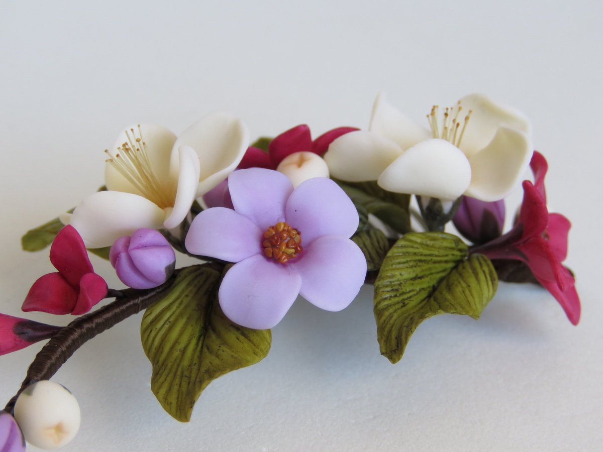 A todo color!
#tocado #novia #boda #tocadonovia #ElTallerdeBagatela