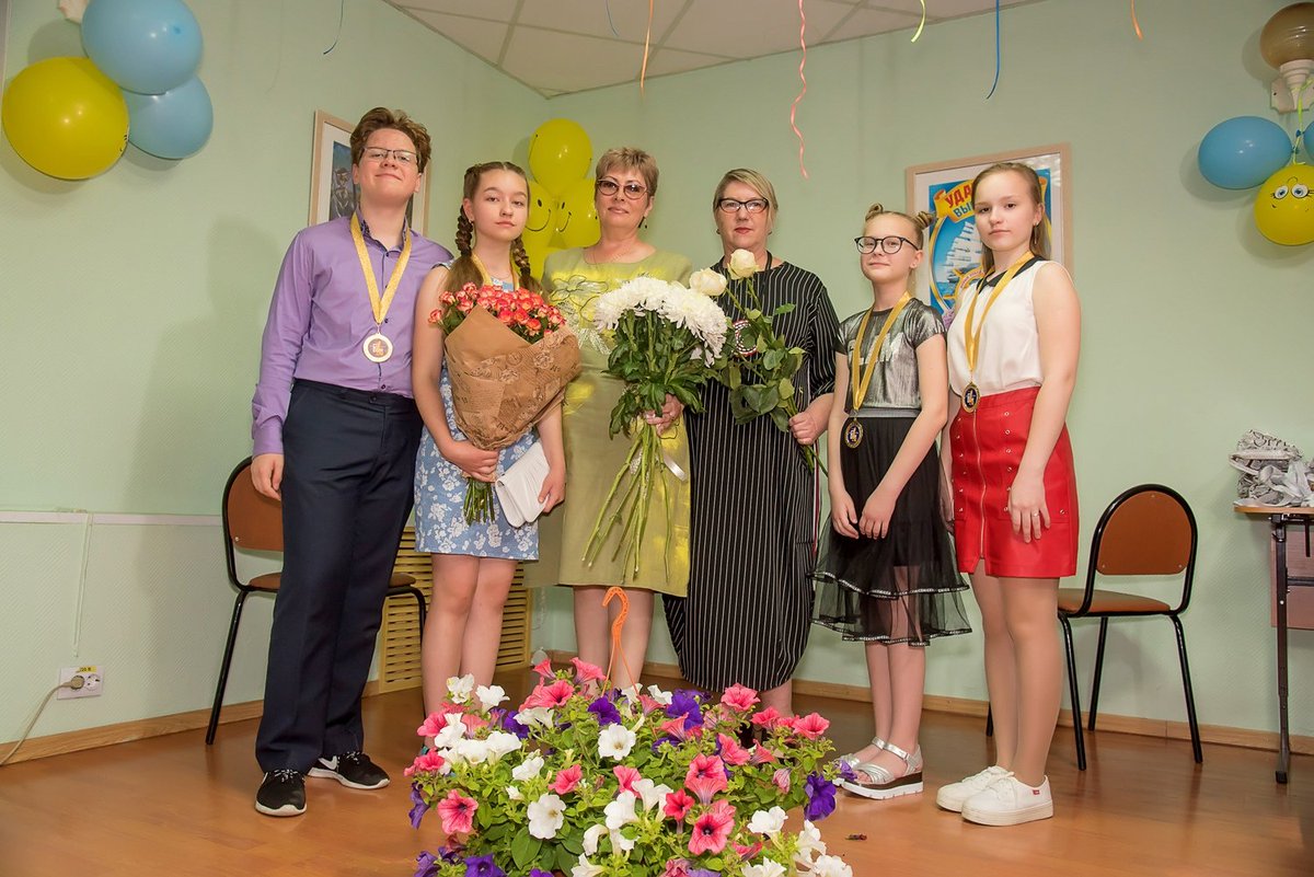 Мой звёздный выпуск 2019!Все умнички,ответственные и творческие, мои любимые навсегда дети!!!