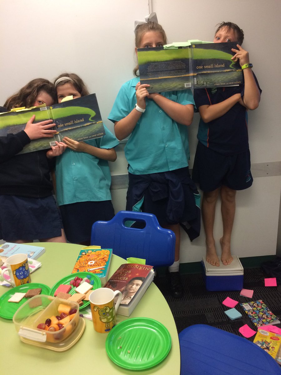 This week, ⁦@PCarnavas⁩,⁦@TimHarrisBooks⁩, ⁦<a href="/garthnix/">Garth Nix</a>⁩, you are joined in our Readers Cup reading by⁦<a href="/alisonlestersh/">Alison Lester</a>⁩. We have 50 schools x 4 students  in ea team in  FNQ. Comp next week. Still have plenty of wafer biscuits!