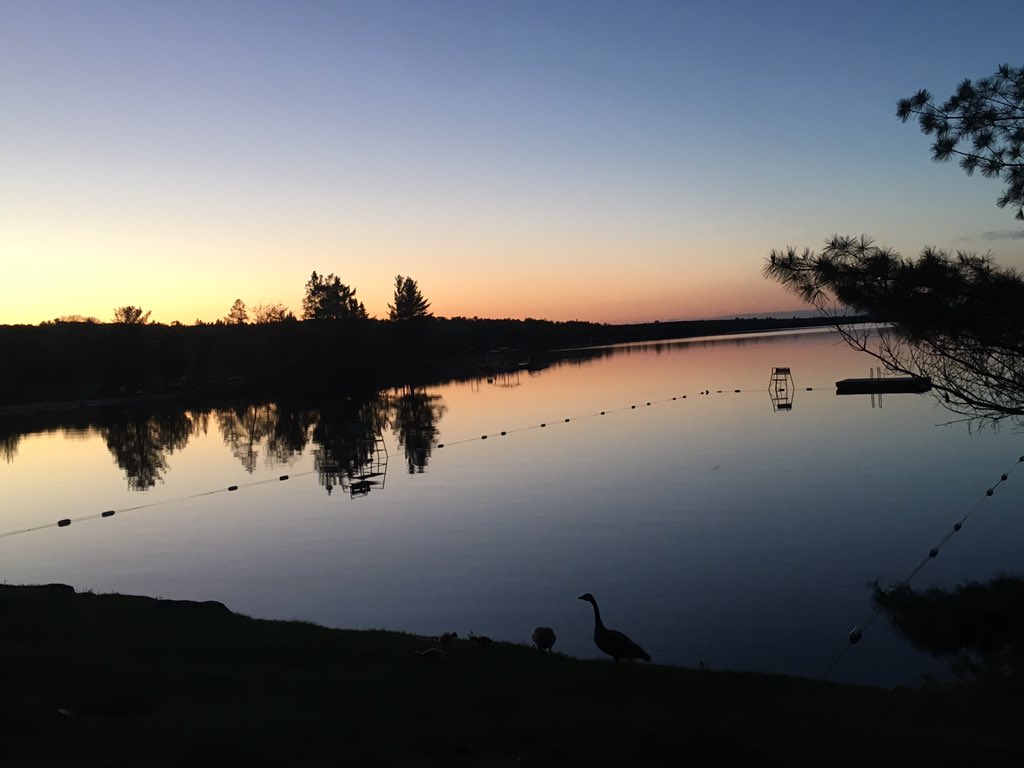 Neva_Murray78's tweet photo. Enjoying a beautiful sunset with just a few bugs at Eagle Crest Outdoor Centre. https://t.co/LpYz0W1P9n