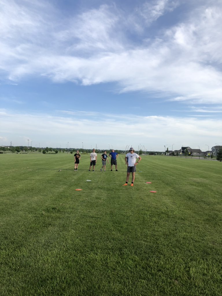 Hawktimate's tweet photo. Last practice as a team. Here we got some of the crew just chillin in the ranch during a game of skybox https://t.co/6K9XKfUmkV