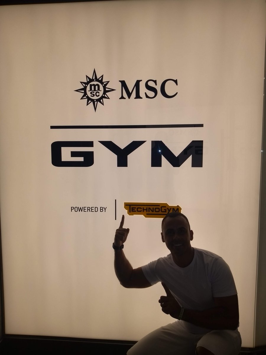 edisgray's tweet photo. GYM https://t.co/x6lHuA6rg3
