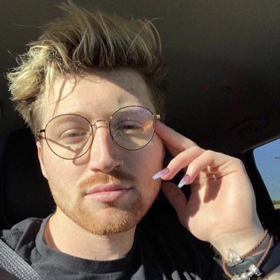 ZAND4MAN's tweet photo. #.NewProfilePic https://t.co/91hx09pQDt