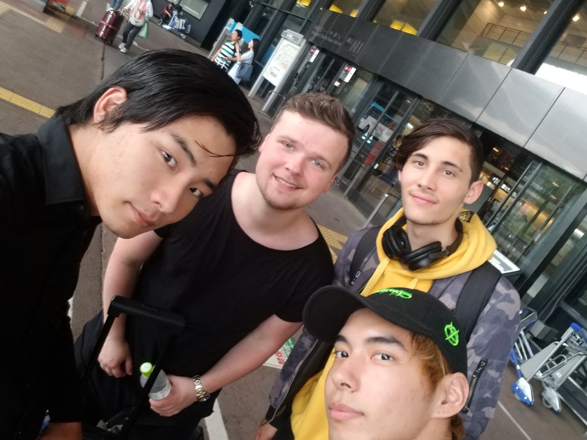 DJ_TAIYO's tweet image. Sub Zero Project到着！🛬

ついに来日しました！

来日公演は今夜WARPで開催！

#DK0607 
#SUBZEROPROJECT