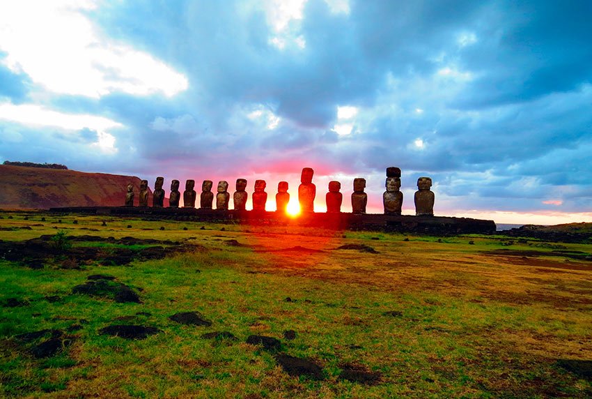 criptour's tweet image. Andan en tren, es de lo mejor, se tira el cordel y se para el tren..
criptour te acompaña en tu viaje, pronto lanzaremos nuestra app, cientos de locales con las mejores ofertas en alojamientos, comida, viajes y mucho más.
criptour, viaja sin fronteras por latinoamerica y el mundo