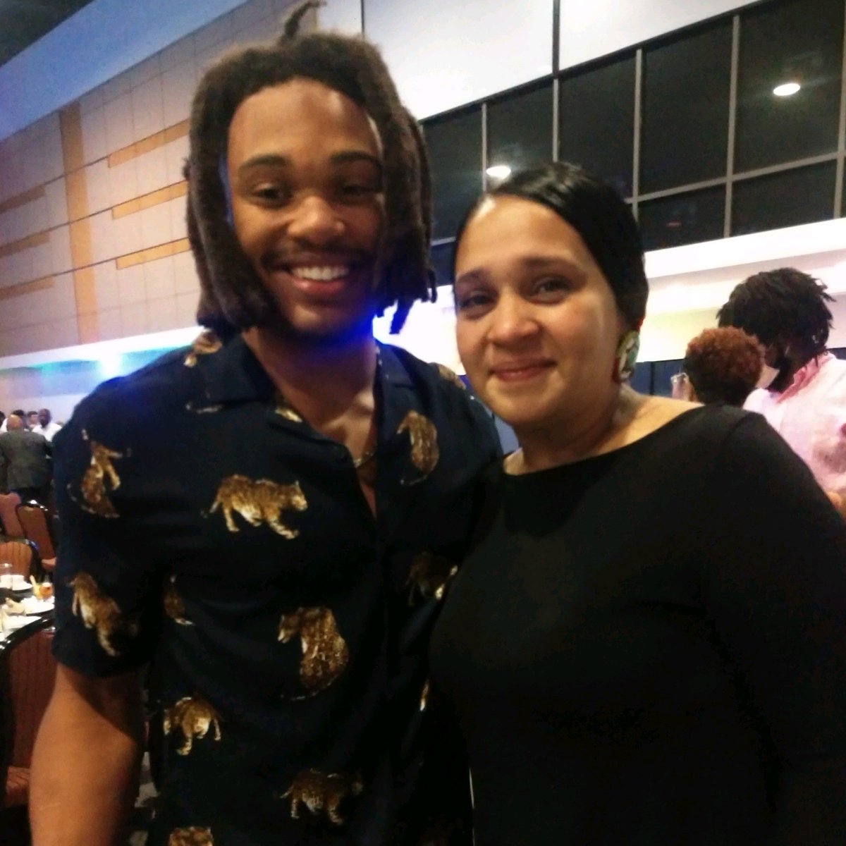 lilvihunt's tweet photo. I am such a crier! I am so proud of @CareeCollier He is CSRA Football PotY / won Deon Grant's award❤️ but most importantly, he likes science😉 Love ya, sweet fella. #CSRAPREPS https://t.co/h7vmPgFCub