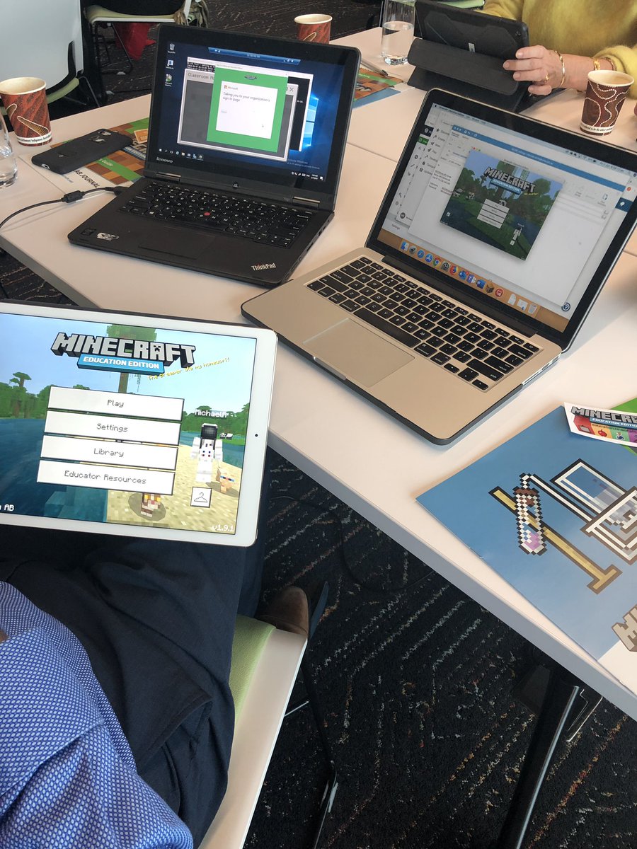 @standouted <a href="/ecawaevents/">@ECAWAevents</a> #CarnivalOfComputing  never have enough screens!