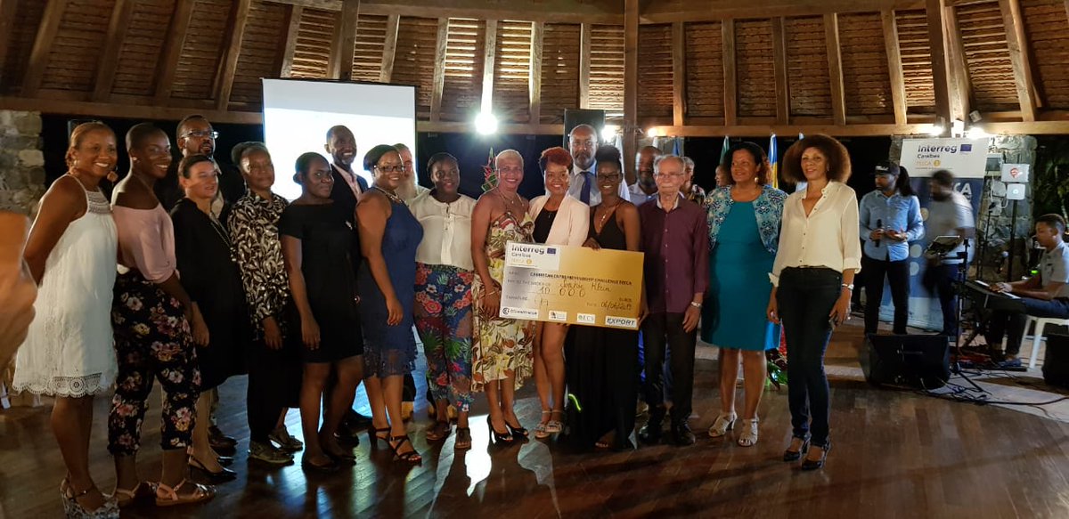 CTM_Martinique's tweet photo. #TEECA Photo de famille avec tous les partenaires, les élus Le Président MARIE-JEANNE, les finalistes du Caribbean Entrepreneurship Challenge et bien sûr la gagnante Sophie Klein de Ste-Lucie ! 👍👏👏 https://t.co/P2ZoCkeQyv