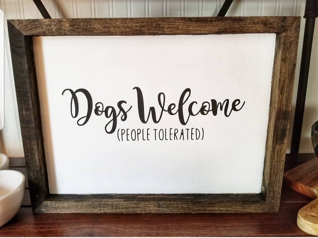 PDRhowler's tweet photo. The #howler raffle has over 100 items, including this sign donated by A Bit Stitchy, A photo session &amp; print credit from @jennwilsonphoto  and a beautiful Stella&amp;Dex bed!!

Tickets are 10 for $10 or 30 for $20!! Cash/debit or credit accepted! https://t.co/cv1GRrcmwe