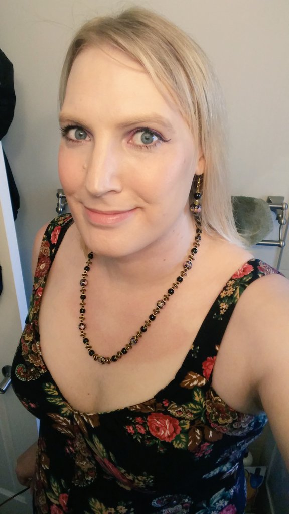 itsaddis's tweet image. Workshop went well, I think. Group seemed engaged and receptive. 7 or 8 of the 11 showed. Always enjoy when I can show folks #ThisIsWhatAProgrammerLooksLike