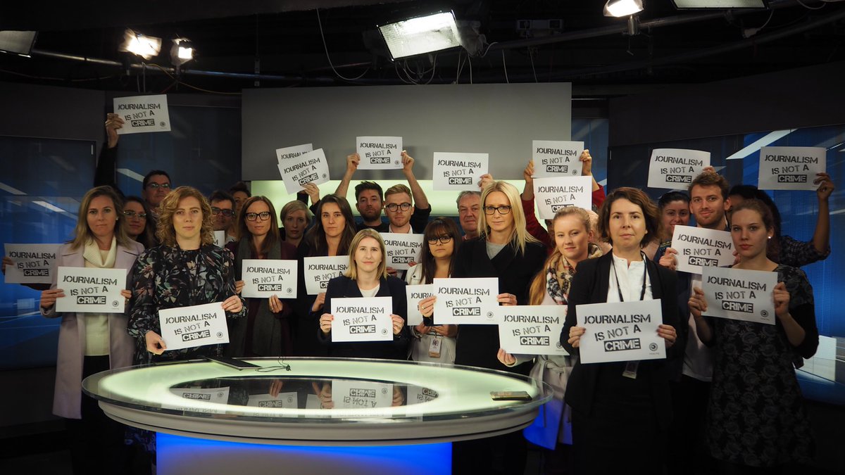 MikeCoggan's tweet image. #JournalismIsNotACrime #AFPraids #meaamedia ⁦@withMEAA⁩ #ABCAdelaide