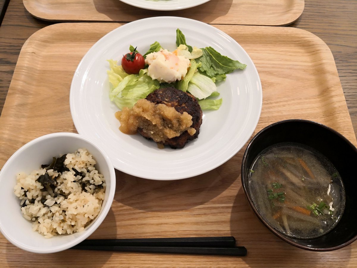 cu_1028lav's tweet photo. 妹の学校にママといってきた✌️
楽しそうだしべりべり美味しかった😋 https://t.co/tBW4k92A8W
