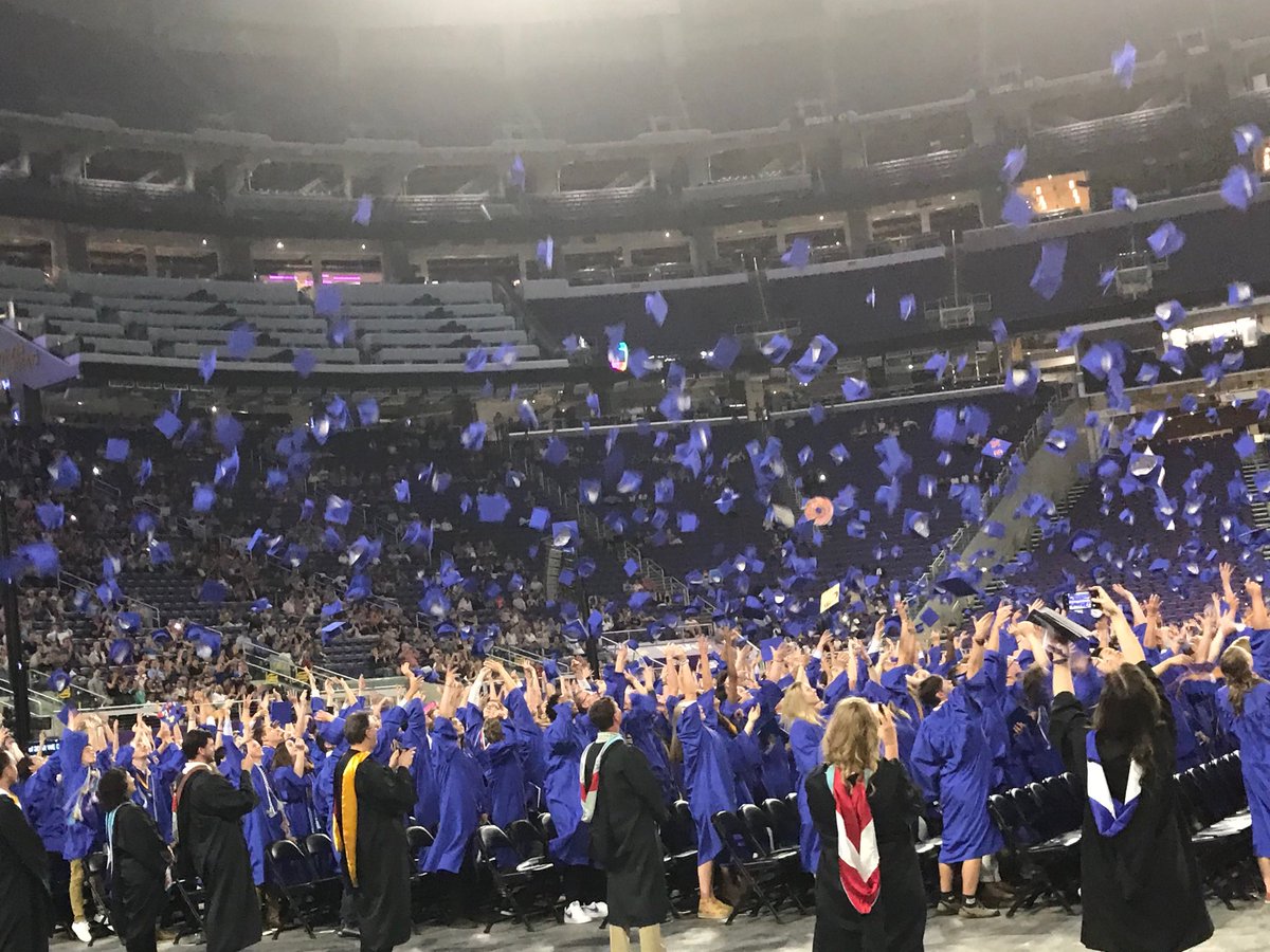 Congratulations #ClassOf2019 we wish you all the best! And don’t forget once a skipper, always a skipper!  #tonkapride #tonka19 ⁦<a href="/TonkaPrincipal/">Jeff Erickson</a>⁩
