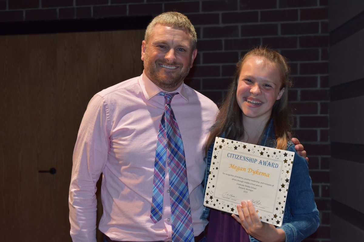 Creekside_MS's tweet photo. Fine Arts awards and our Citizen of the year. Talented students! #miched #crk1819 @zeelandschools ... A special thanks to @benhondorp for saluting all the students! #namereader https://t.co/Qi3yUWABBE