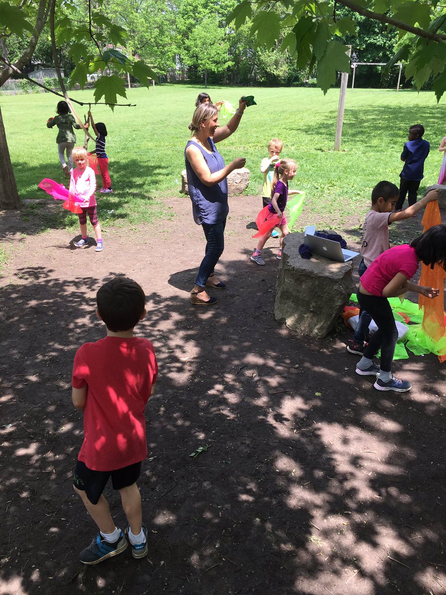 Jenn_Lalonde's tweet photo. There is nothing better than an outdoor music class. Thank you Mrs. Sienicki for enhancing our musical learning. #outdoorlearning #stmichaelfdk #fdk #ldcsb https://t.co/M9BpiFoyHj