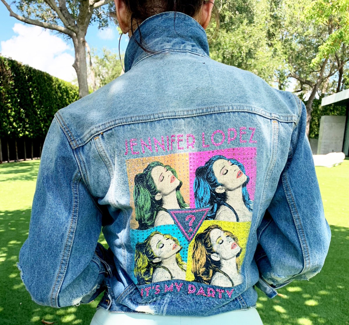 GUESS's tweet photo. LOS ANGELES 🌟 To celebrate opening night of #JLoItsMyPartyTour, we're releasing the #JLOxGUESS concert merch at select @GUESS Stores in LA! 

Be the first to shop + find a store near you at https://t.co/v8dM23leZR 

#JLoItsMyParty #JLo #ItsMyParty #TourJacket https://t.co/REUb6OxwRQ