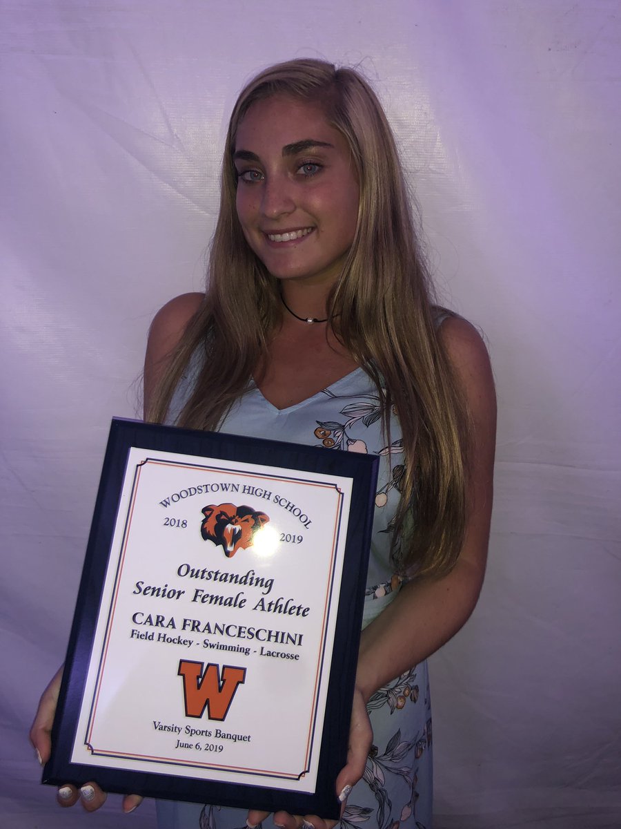 whsfockey's tweet photo. Congrats to our Outstanding Female Athlete!!! #KART2018 💙🧡🏑 https://t.co/9b5lWsaYVC