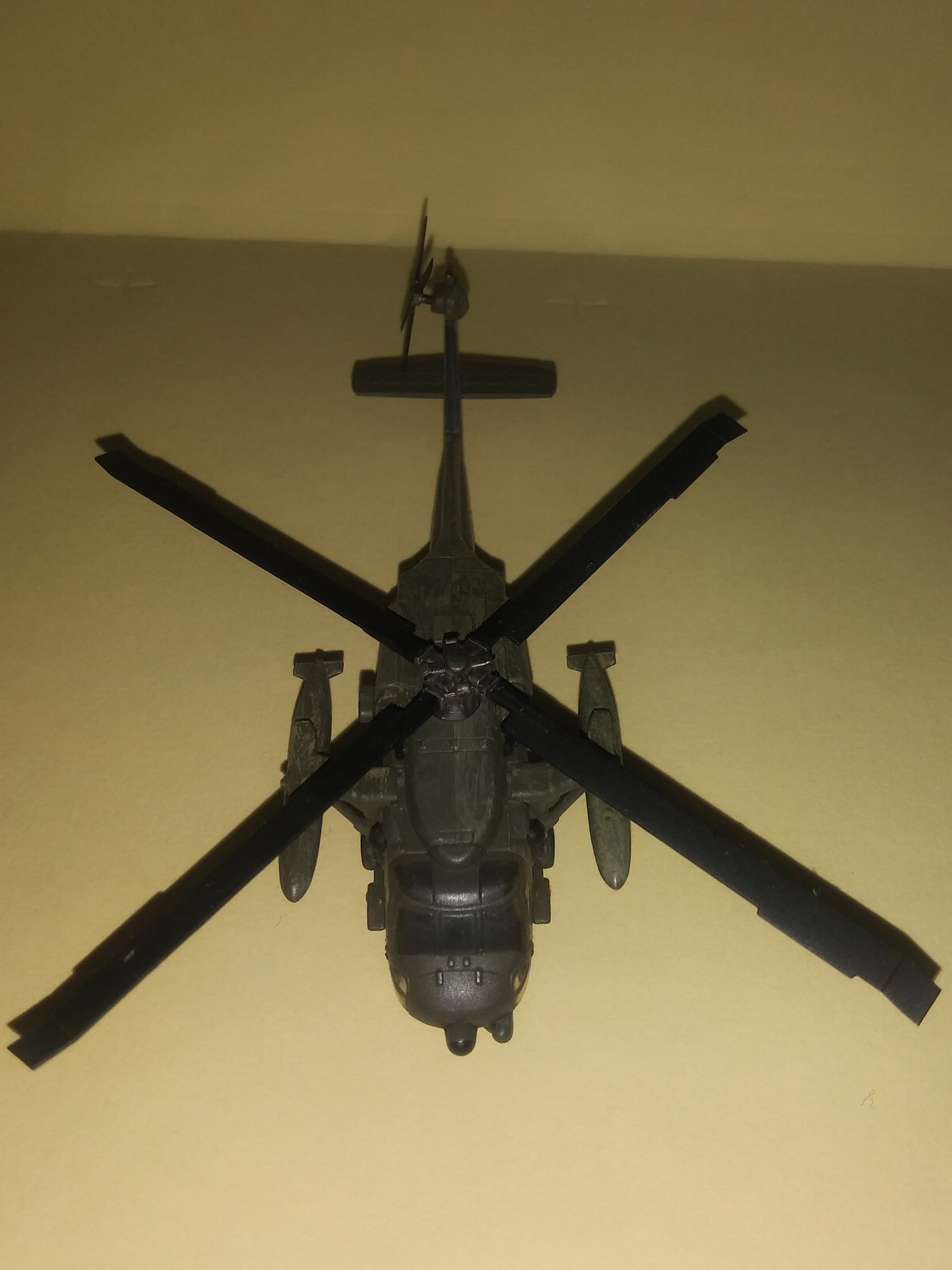 Amazon.co.jp: 1/144 UH-60 ブラックホーク アメリカ陸軍