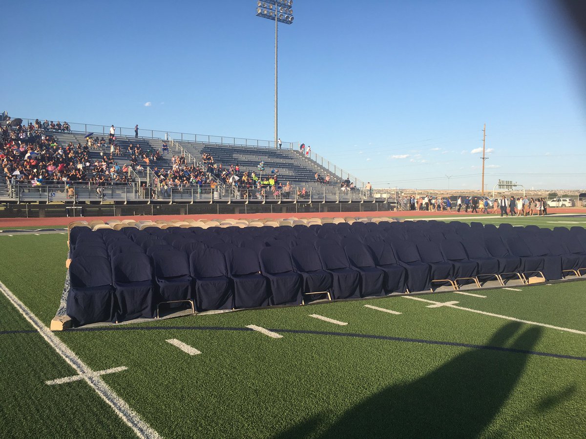 catherinedoc12's tweet photo. Del Valle Middle School Promotion Celebration is in the books!! Beautiful celebration! Thank you everyone for “adapting” to change! #OFOD #THEDISTRICT #Bond2015 #ShakeEveryHand @PeralesIda @YsletaISD @kathopee https://t.co/GO7kJ95gNS