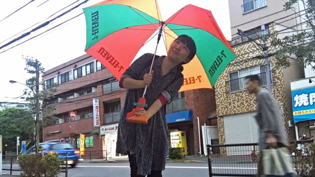 【香港限定】セブンイレブン ロゴ入り カラフル雨傘 かさ（香港からの郵送料込み） 香港限定】セブンイレブン ロゴ入り カラフル雨傘 - メルカリ