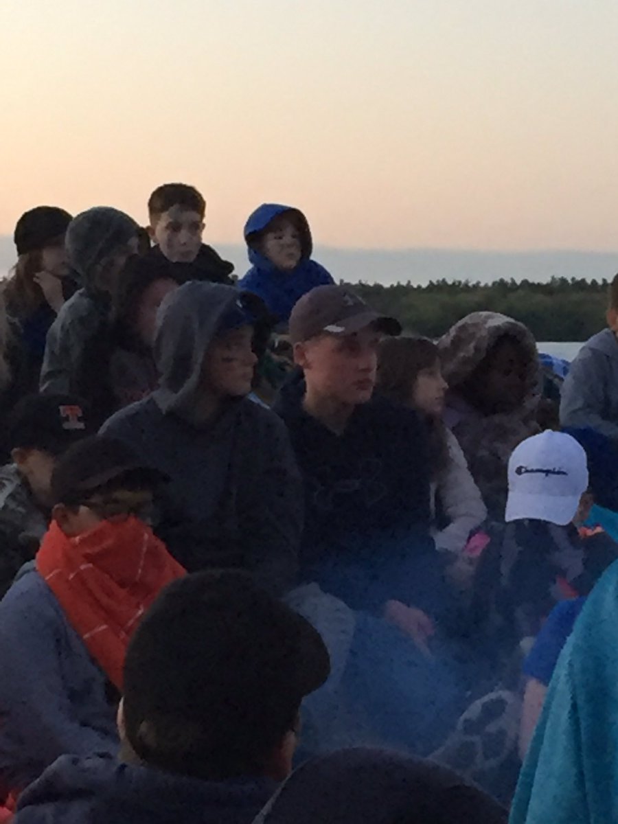 BBNevison's tweet photo. Closing campfire. https://t.co/UFnvqv0ULN