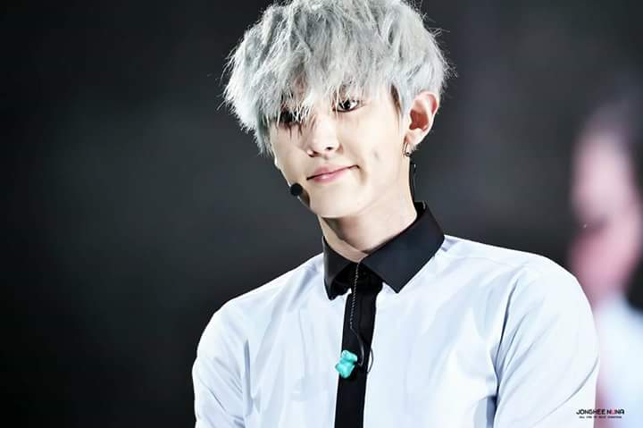 #찬열 #EXO #CHANYEOL <a href="/weareoneEXO/">EXO</a>