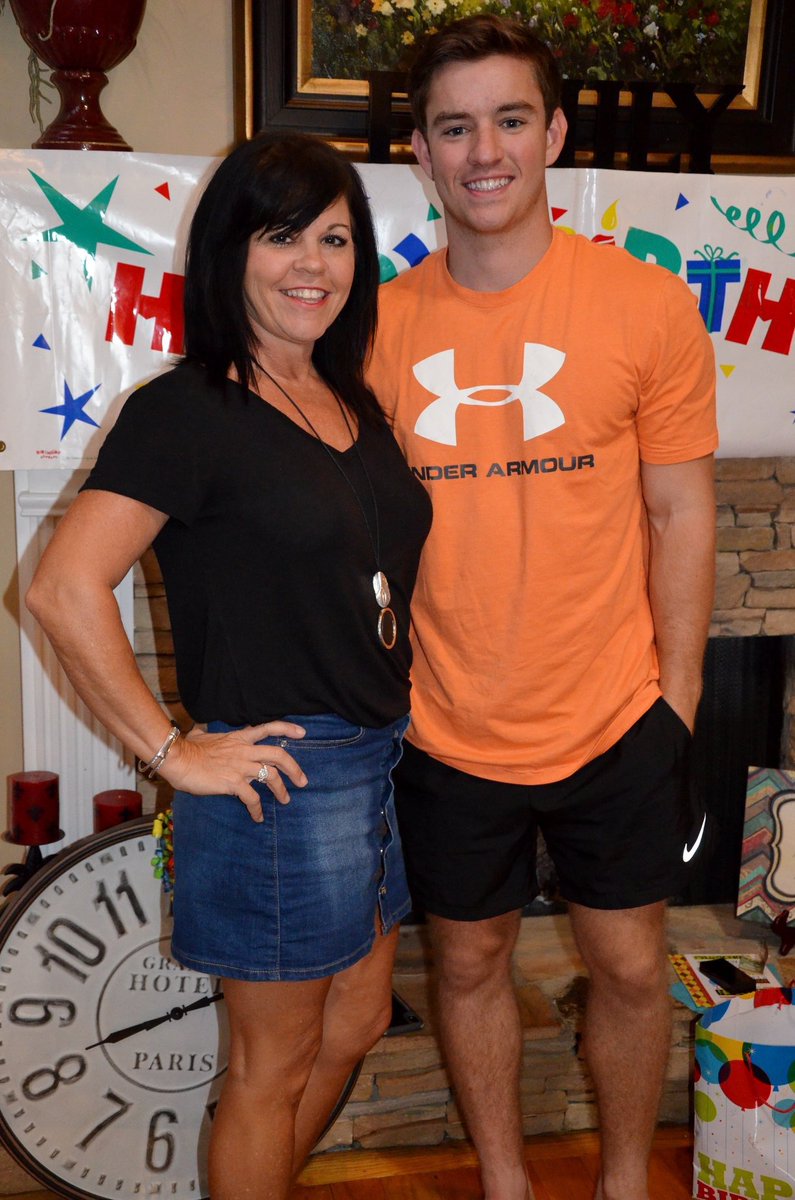 ShattlesDawn's tweet photo. My boy 24 today!!! Hard to believe!! https://t.co/Yv4zMiZeGD