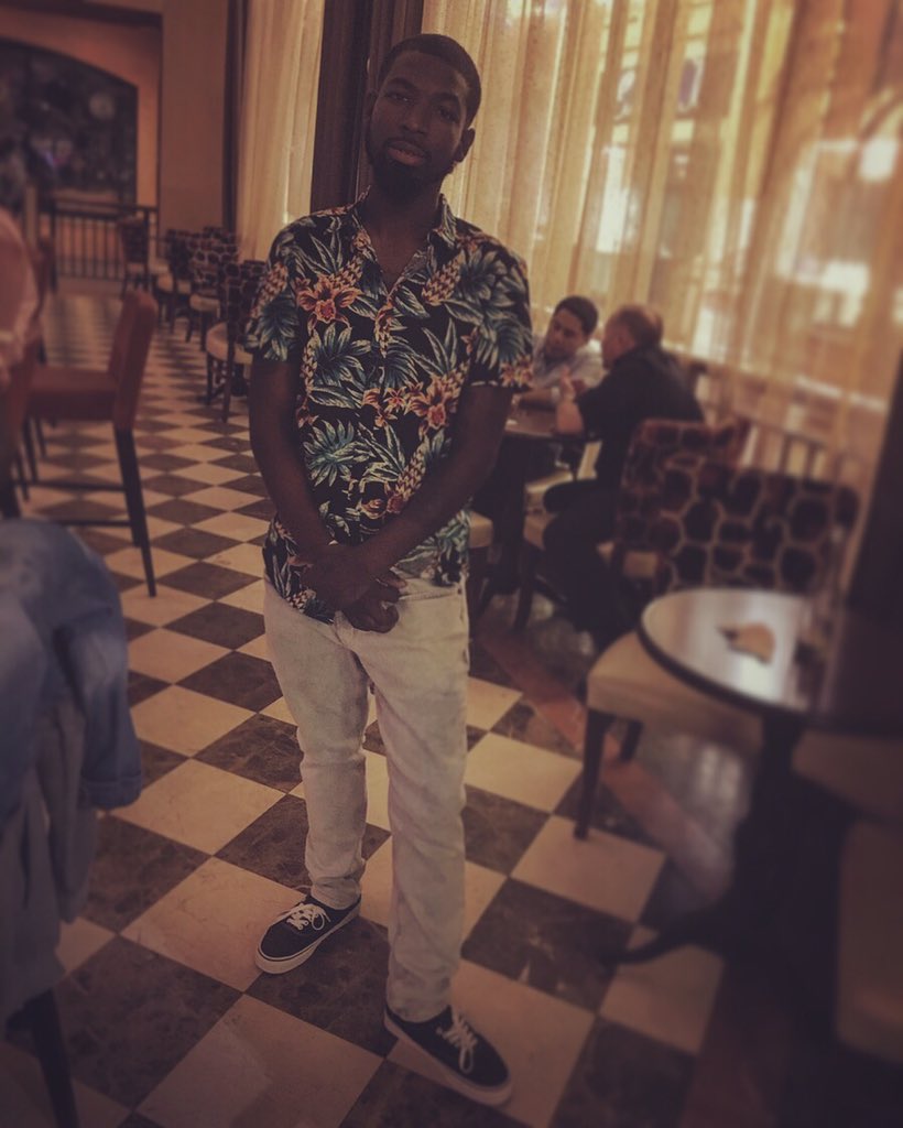 AudricZamir's tweet photo. I stand alone but don’t get it twisted when I call niggas coming!! 💯💯💯 https://t.co/BZExPSz1ja
