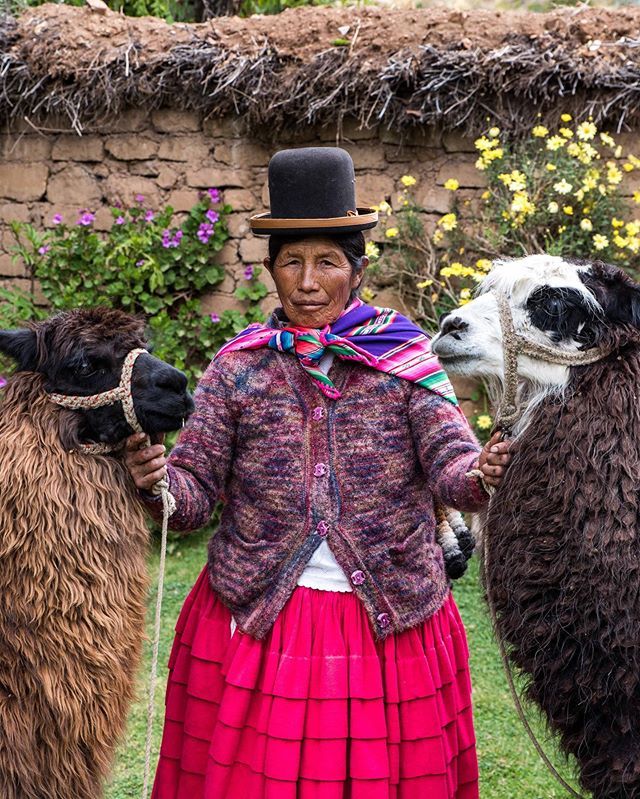 crillon_tours's tweet photo. Bolivia 🇧🇴♥️
#CrillonTours
・
・
・
・
・
📷 @theboliviantraveler
#TravellerMade #LakeTiticaca #Titicaca #Bolivia #LuxuryTravel #hiddendoorways #AdventureTravel #TravelTogether #ExperientialTravel #ThisIsAdventure #ChangeWorlds #localexpert #TLPicks  #… https://t.co/2DTt9QSLGL https://t.co/0cHcPaiaxg