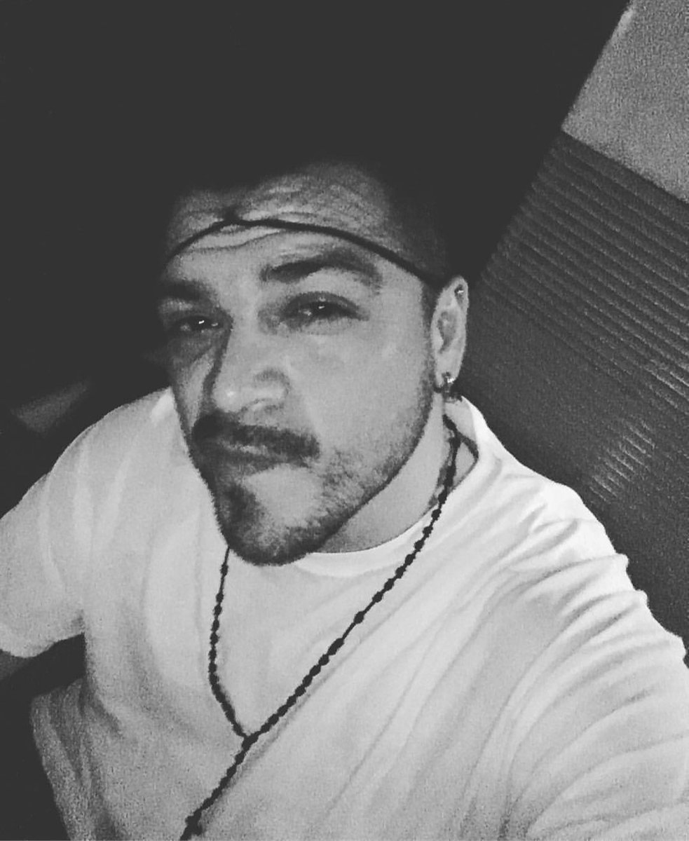 Papi_Jay101's tweet image. That straight face you make when you know it been a long time on Twitter lol