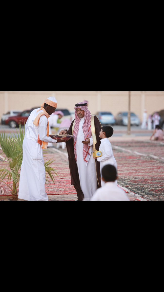 ezzmosque's tweet photo. #يوم_الجمعه

اللهم صَل وسلم على سيدنا محمد 
كل عام وأنتم بخير
وتقبل الله طاعتكم وجعلكم من المقبولين
ومن العائدين الفائزين
وعساكم من عواده

لقطات من احتفال أهالي جامع العز بن عبدالسلام بمناسبة عيد الفطر المبارك أعاده الله علينا وعلى المسلمين بالعزة والنصر والتمكين .

2 https://t.co/QFSGirV3O3