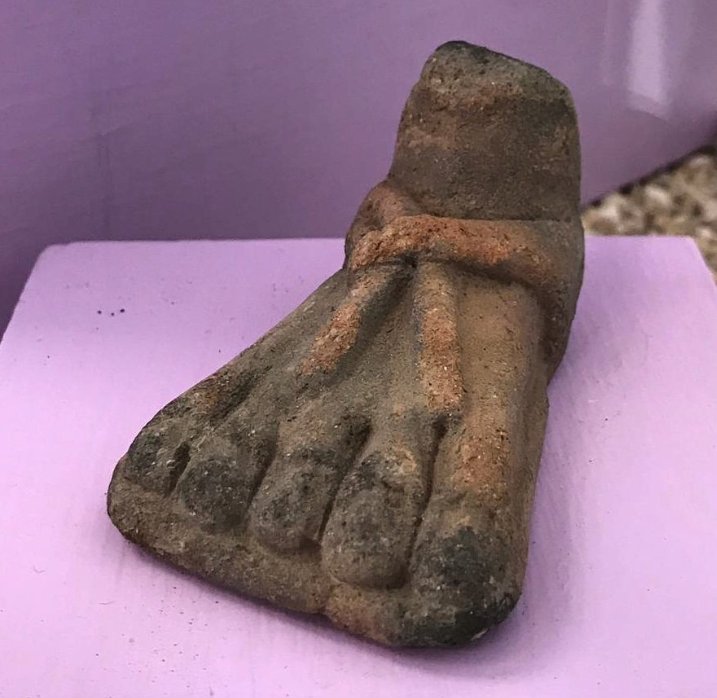 Let the artifacts speak...
#Adventure #Adventure_culture #Adventuretime #Anahuac #Aztec #Ancestry #Chancla
#CustomMade #EastLA #Explore #GetOutside #Hiking #Huarache #LosAngeles #Mayan
#MakersGonnaMake #Nature #Outdoors #OutdoorLife