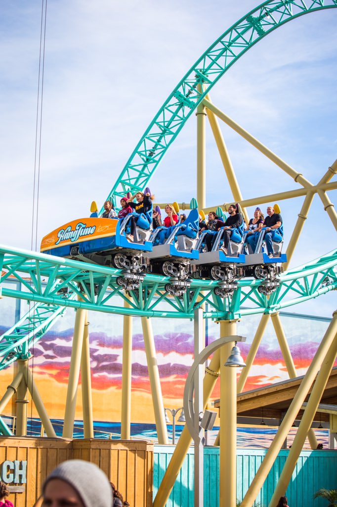 dailycoasterpic's tweet photo. Here are some above average coaster photos I’ve snapped! https://t.co/kTqDccQxfW