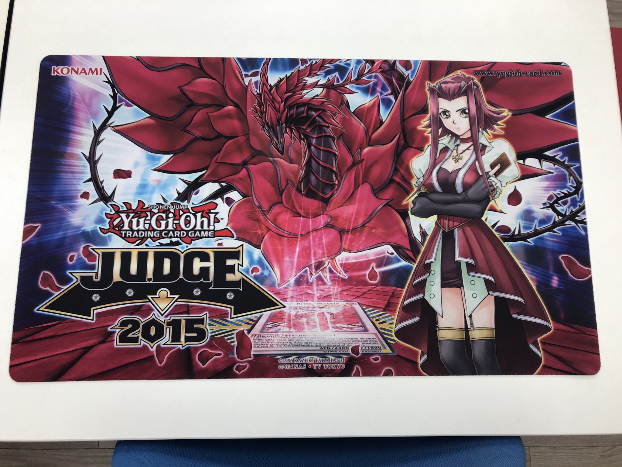 遊戯王 竜騎士ブラックマジシャンガール 公式プレイマット judge