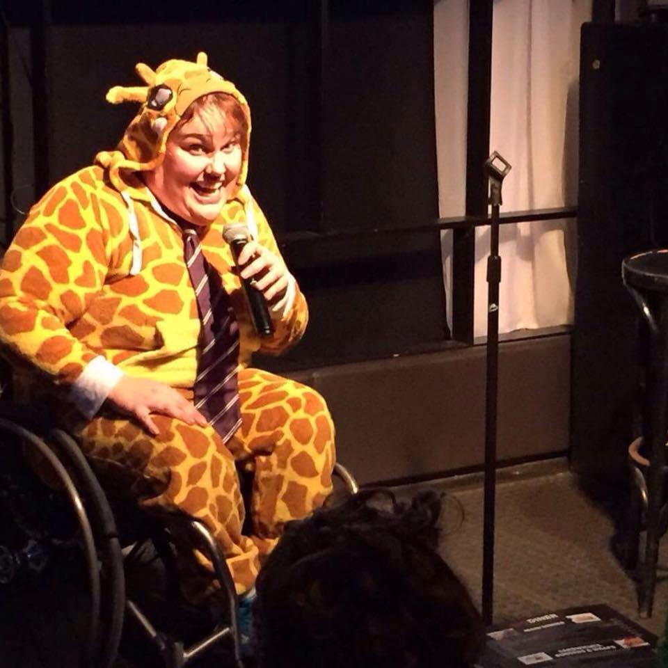DesireeLisa1983's tweet photo. This one of my favorite pictures Business  Giraffe doing stand up comedy https://t.co/EcenHiMJwX